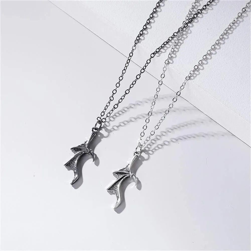 Demon Dragon Wing Love Heart Pendant Necklace Matching Charm Love Heart Feather Shaped Necklace Angel Devil Wings Rings Jewelry Set for Couple Family Friendship
