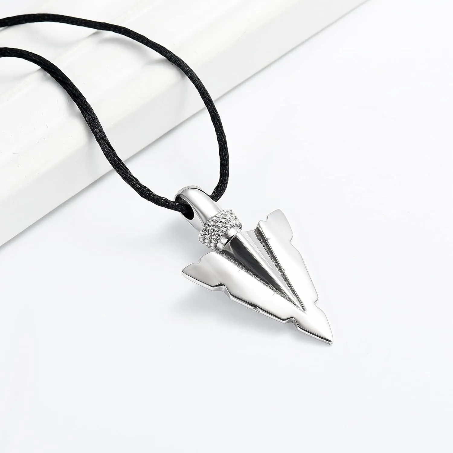Imrsanl Cremation Jewelry for Ashes Stainless Steel Urn Pendant Necklace for Mens Boys Cool Spearpoint Arrowhead Memorial Keepsake Ash Jewelry