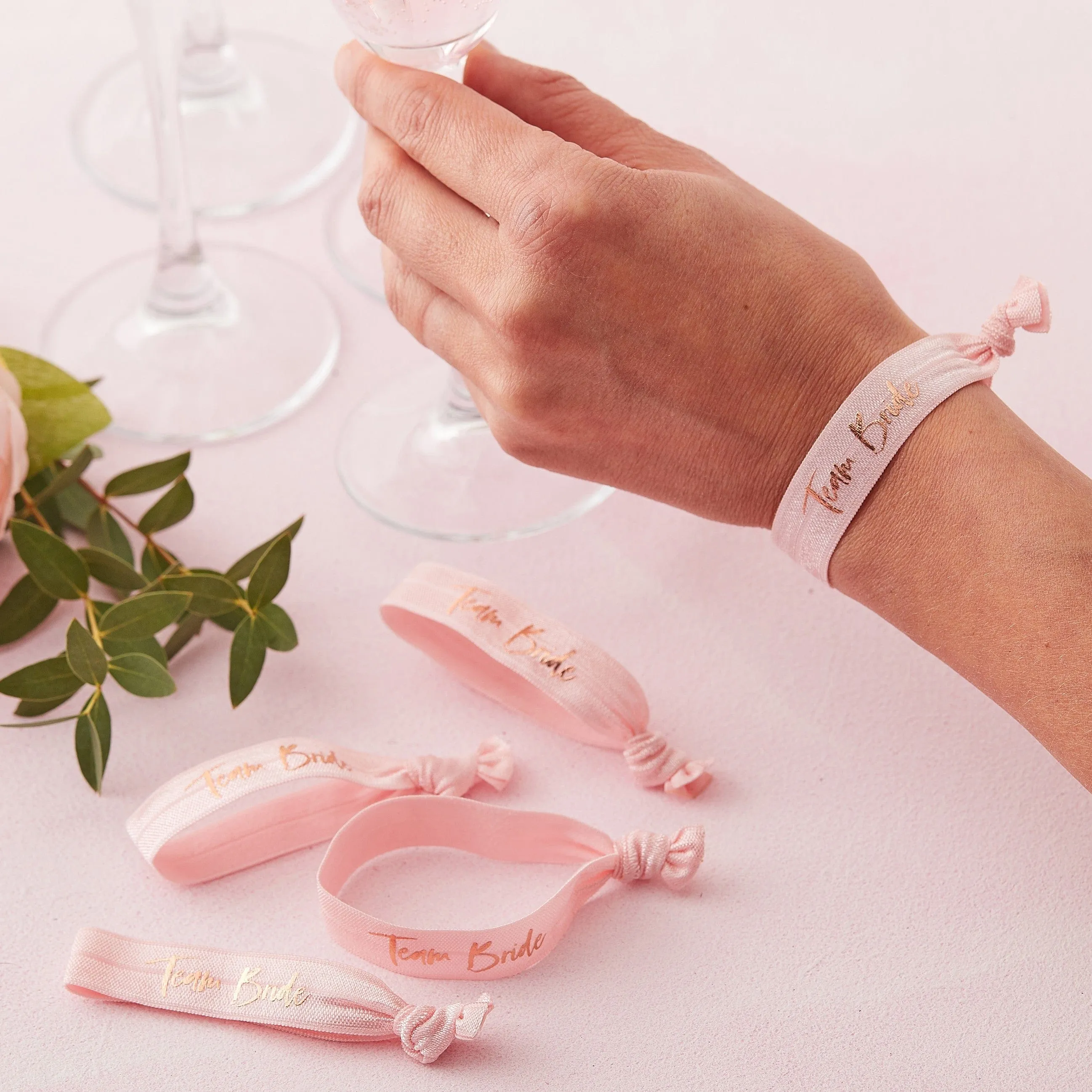 Pink & Rose Gold Team Bride Hen Party Wrist Bands x 5