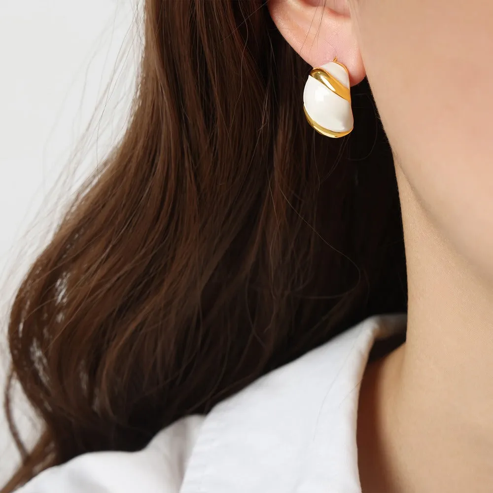 Regal Elegance Earring