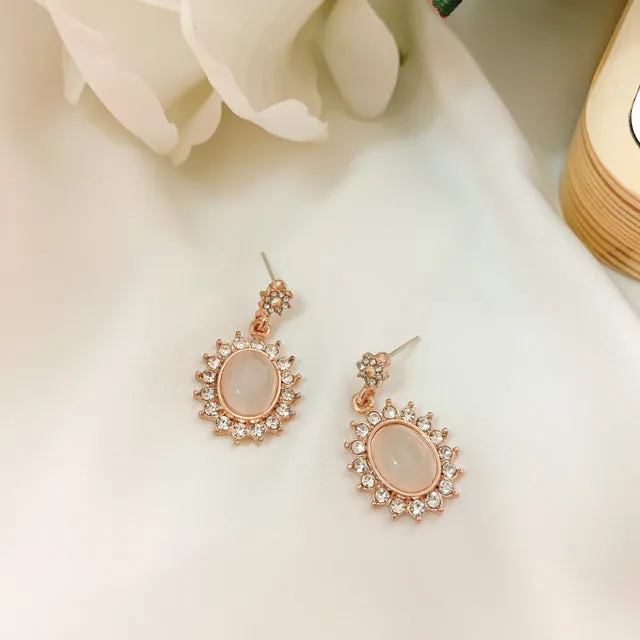 Simple earrings compact 2020 new Korean temperament earrings French retro earrings delicate elegant fashion earrings earrings