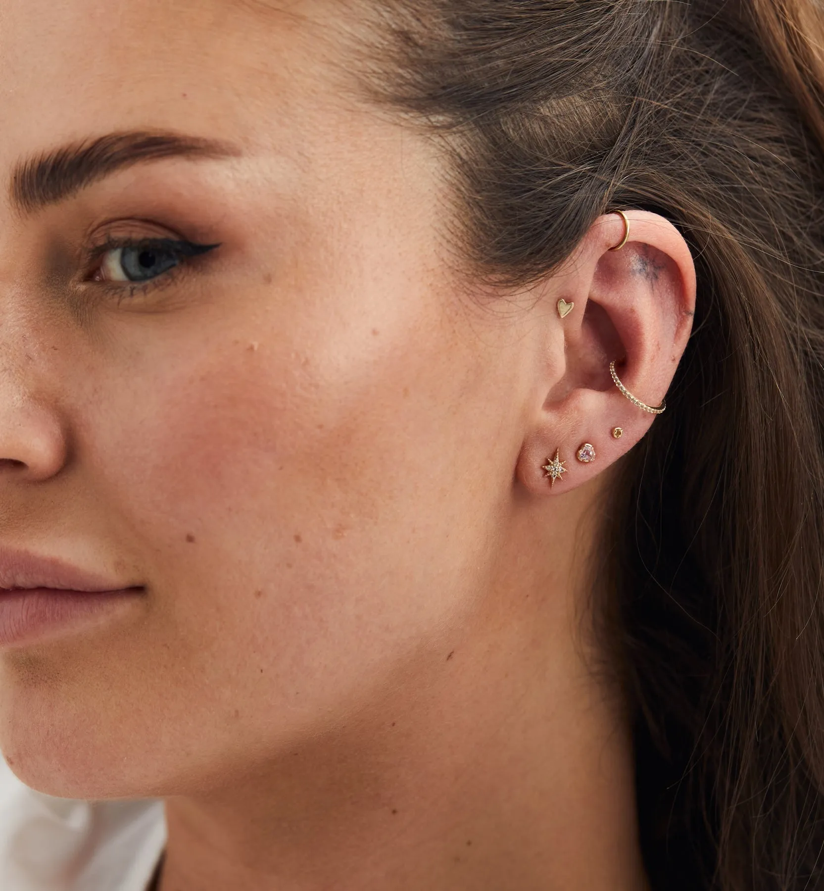 Single Endless Love Stud Earring 14K