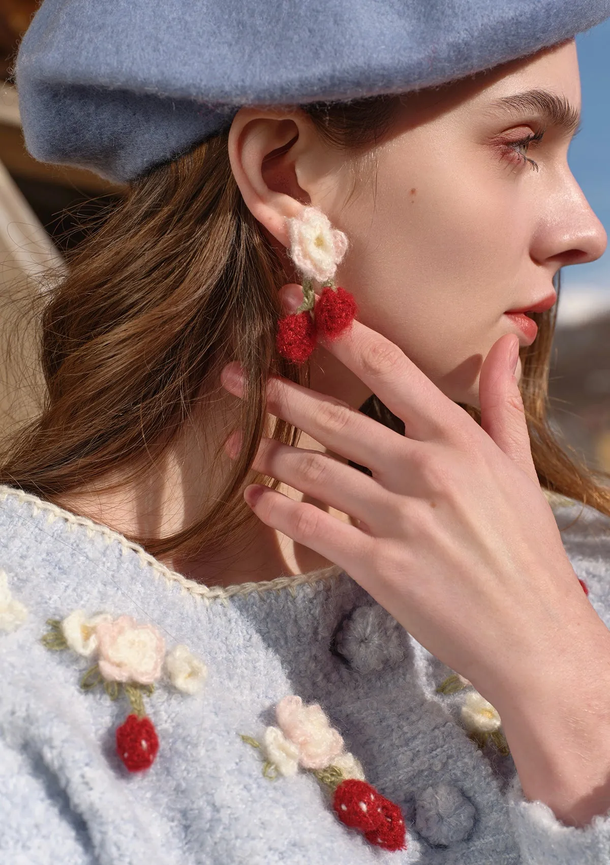 Strawberry Wonderland Ear Clip&Stud
