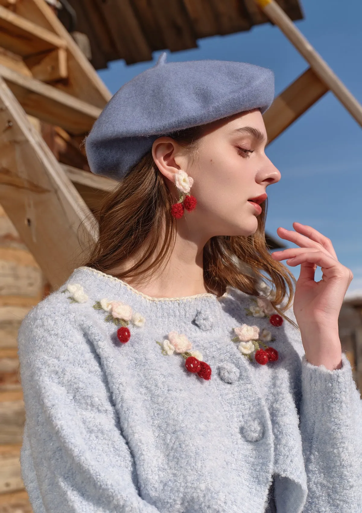 Strawberry Wonderland Ear Clip&Stud